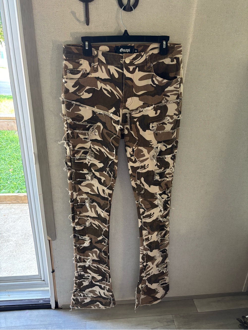 Guapi camp stacked jeans